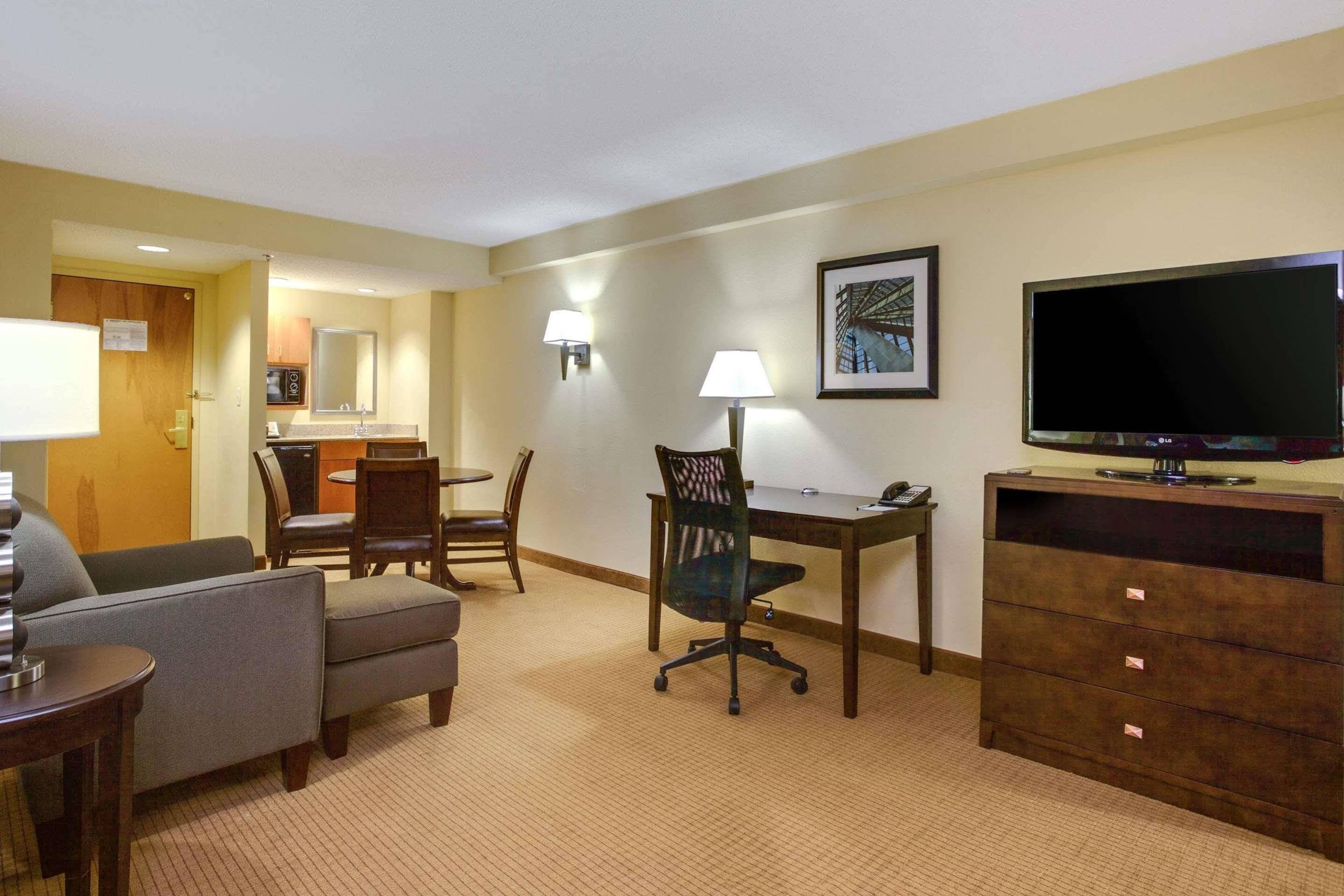 Wingate By Wyndham - Dulles International Hotel Chantilly Kültér fotó